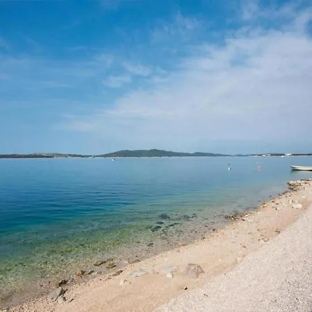 アパート In Ibenik Near Adriatic Beaches *