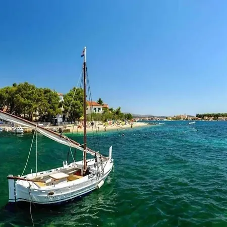 アパート In Ibenik Near Adriatic Beaches *